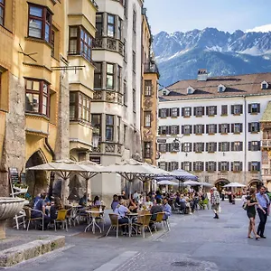 Hotel Altstadthotel Weißes Kreuz - In Der Fußgängerzone, Innsbruck